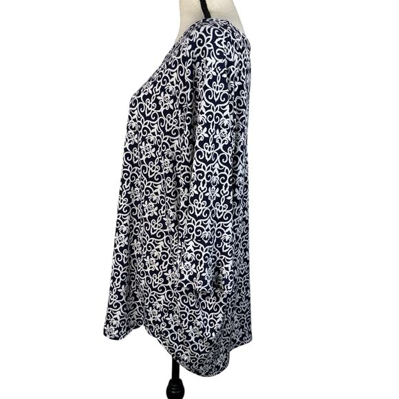 Dressbarn 3X-Large Top Geometric Stretch 3/4 Bell Sleeve Boat Neck Zip Navy Blue - Picture 6 of 10